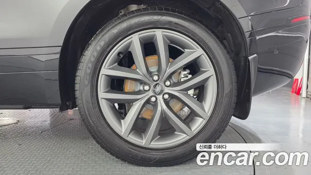 Land Rover Range Rover Velar — Фото автомобиля 8
