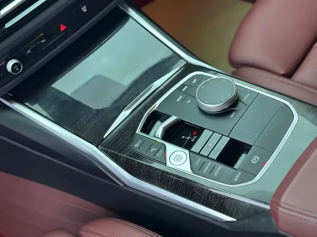BMW 3 Series — Фото автомобиля 10
