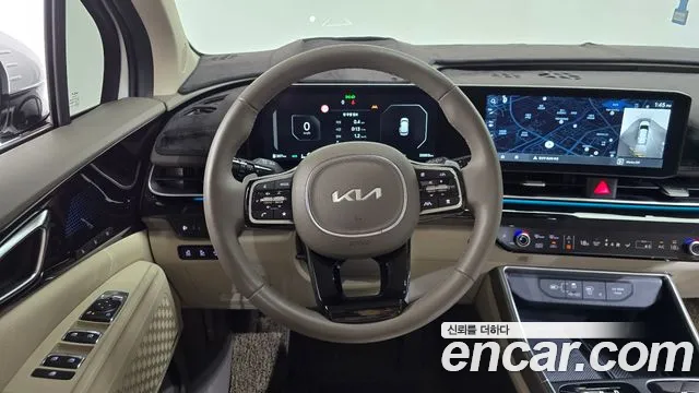 Kia Canival — Фото автомобиля 12