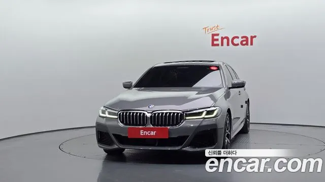 BMW 5 Series G30 — Фото автомобиля 3