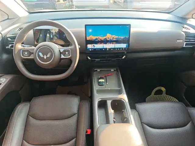Wuling Starlight 730 — Фото автомобиля 9