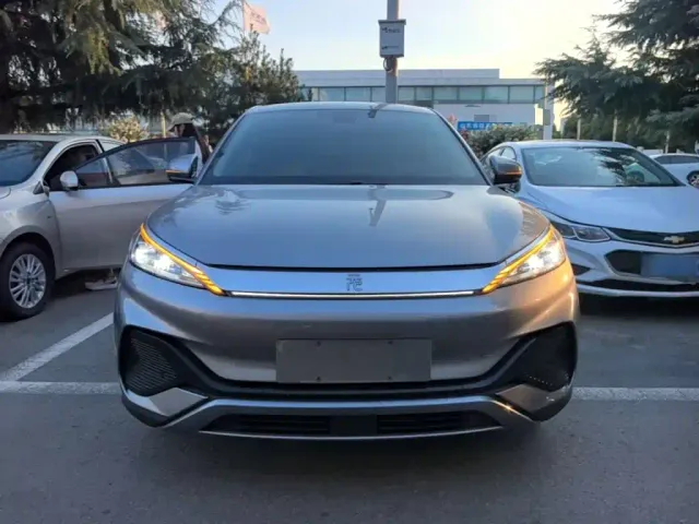 BYD Yuan PLUS — Фото автомобиля 2