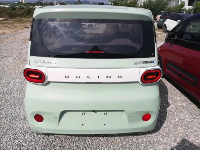 Wuling Hongguang Mini EV — Фото автомобиля 5