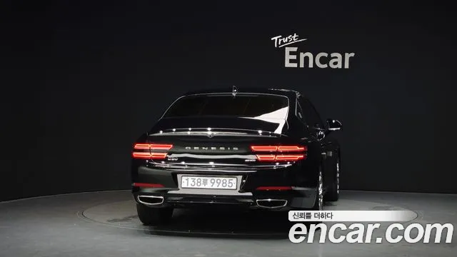 Genesis G80 Бензин 3.5 турбо AWD — Фото автомобиля 4