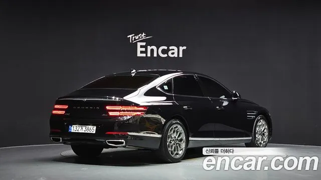 Genesis G80 RG3 — Фото автомобиля 2