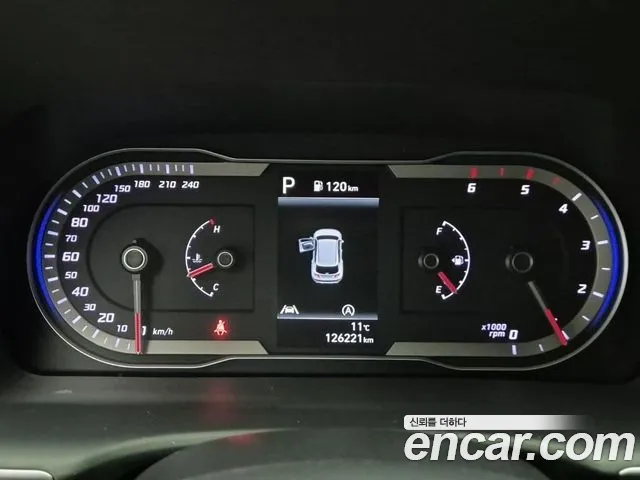 Hyundai Tucson Tucson (NX4) Дизель 2.0 2WD — Фото автомобиля 5