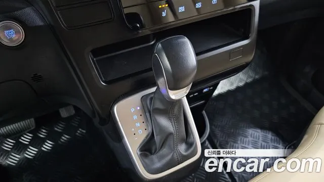 Hyundai Staria — Фото автомобиля 12