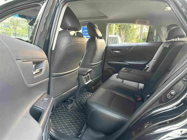 Toyota Harrier — Фото автомобиля 13