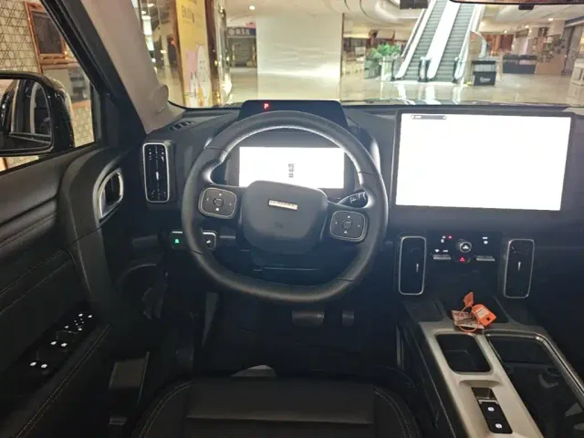 Haval Big Dog — Фото автомобиля 10
