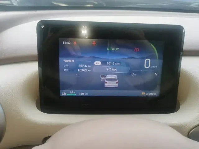 Wuling Hongguang Mini EV — Фото автомобиля 11