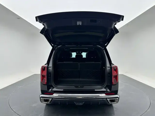 GAC Trumpchi GS8 — Фото автомобиля 28