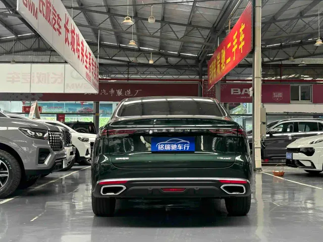 Geely Emgrand — Фото автомобиля 13