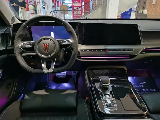 Hongqi H9 — Фото автомобиля 12