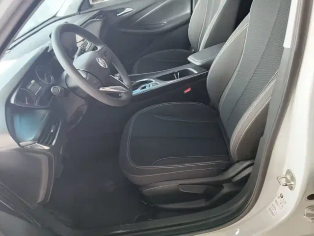 Buick Verano — Фото автомобиля 14
