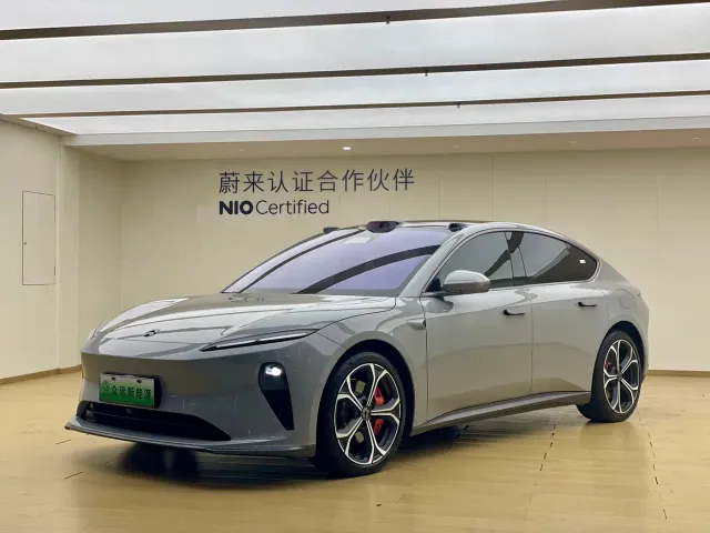 Nio ET5 — Фото автомобиля 3