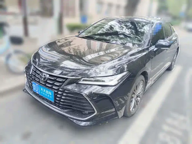 Фотография автомобиля — Toyota Avalon