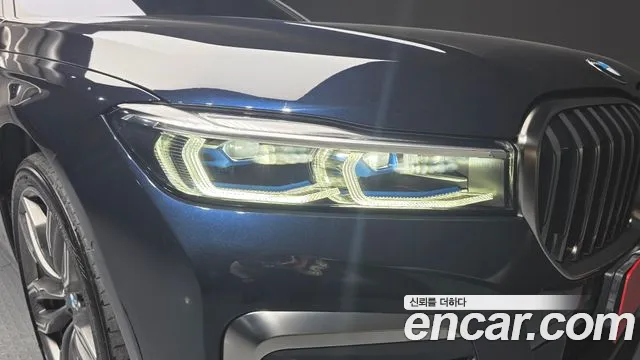 BMW 7 Series — Фото автомобиля 7