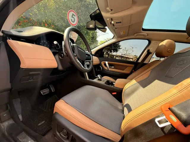 Land Rover Discovery Sport — Фото автомобиля 3