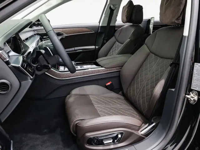 Audi A8 — Фото автомобиля 10