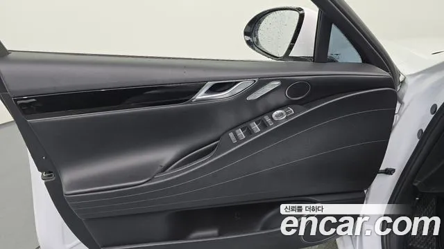 Genesis G80 Бензин 2.5 турбо AWD — Фото автомобиля 4