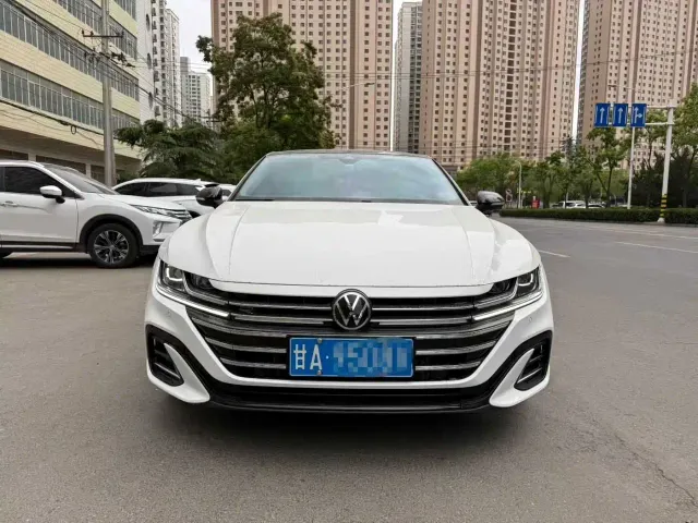Volkswagen CC — Фото автомобиля 2