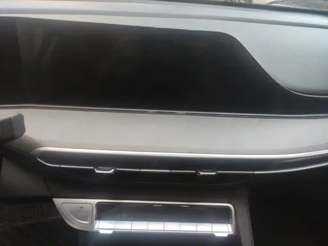 Changan Eado — Фото автомобиля 8