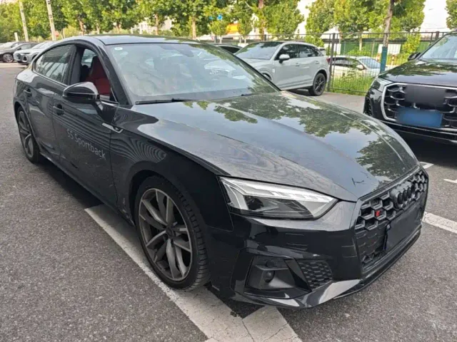 Audi S5 — Фото автомобиля 3