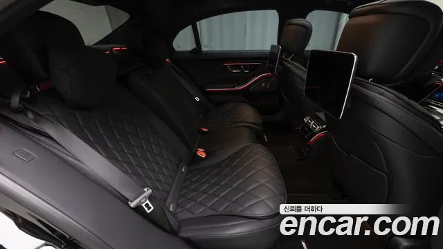 Mercedes-Benz S-Class S-класс W223 — Фото автомобиля 10