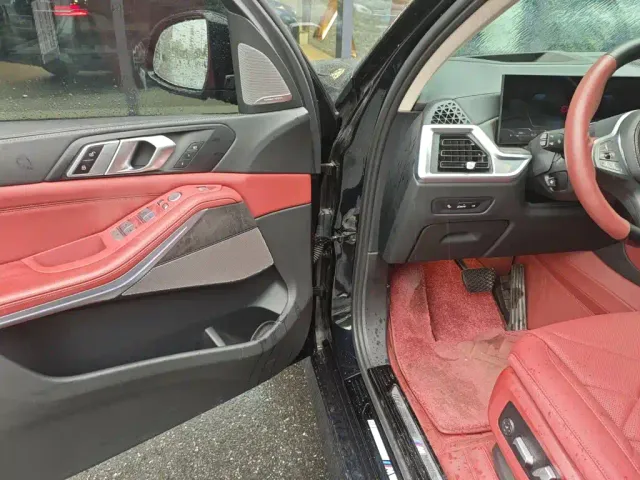 BMW X5 — Фото автомобиля 9