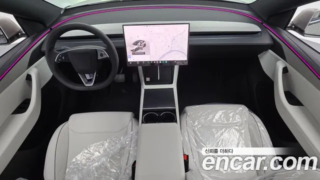 Tesla Model Y — Фото автомобиля 10