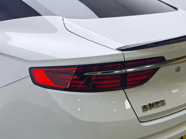 Geely Xingrui — Фото автомобиля 7