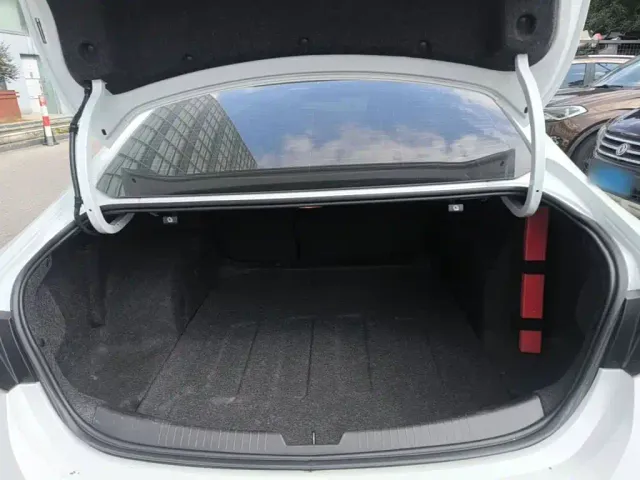 Chevrolet Malibu XL — Фото автомобиля 18