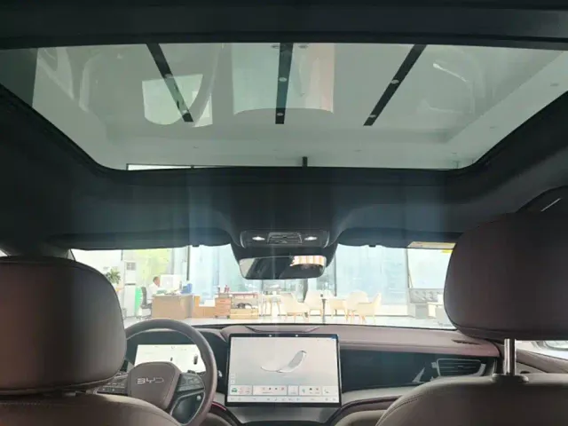 BYD Seal 07 DM-i — Фото автомобиля 17