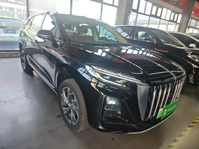Hongqi HS3 PHEV — Фото автомобиля 3
