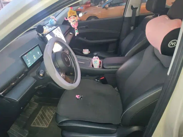 Baojun Yunhai — Фото автомобиля 16