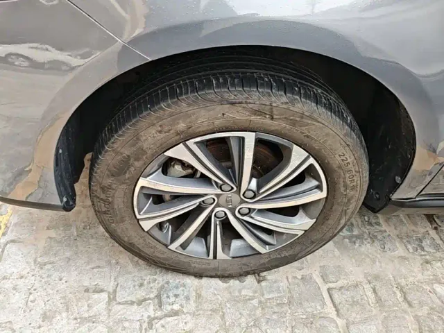 Geely Vision X6 — Фото автомобиля 22
