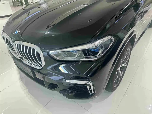 BMW X5 — Фото автомобиля 3