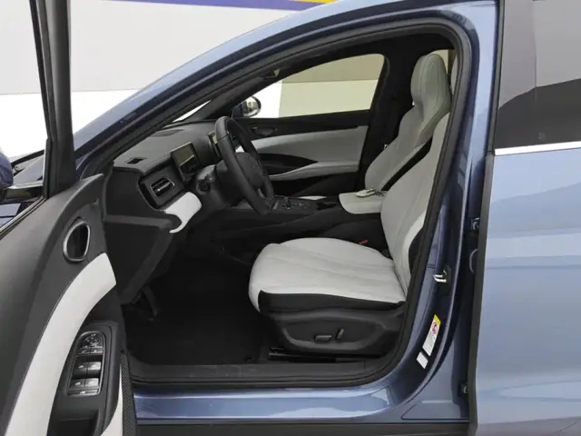 BYD Seal 06 — Фото автомобиля 9