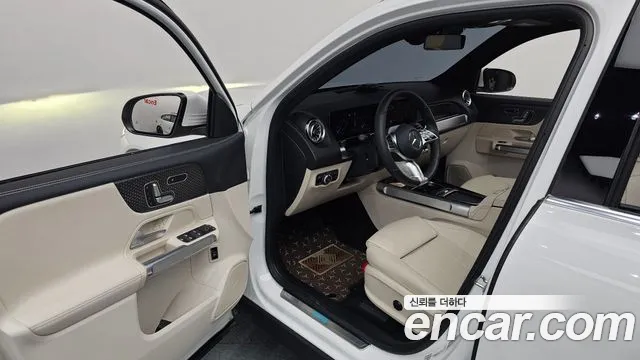 Mercedes-Benz EQB X243 — Фото автомобиля 10