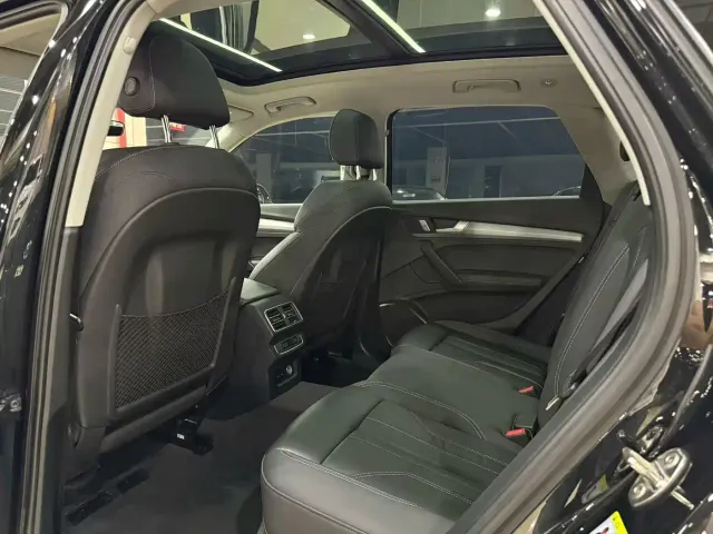 Audi Q5L — Фото автомобиля 5
