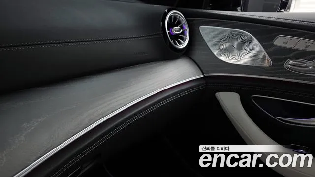 Mercedes-Benz AMG GT 4 двери 43 4MATIC+ Special Edition — Фото автомобиля 25