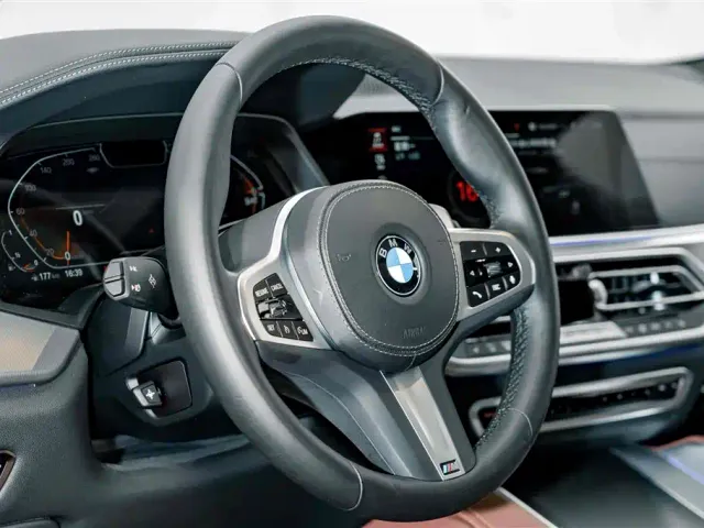 BMW X6 — Фото автомобиля 9
