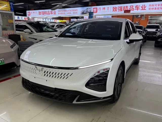 Фотография автомобиля — Wuling Starlight