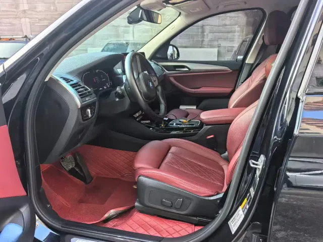 BMW BMW iX3 2024 Innovation Leader — Фото автомобиля 2