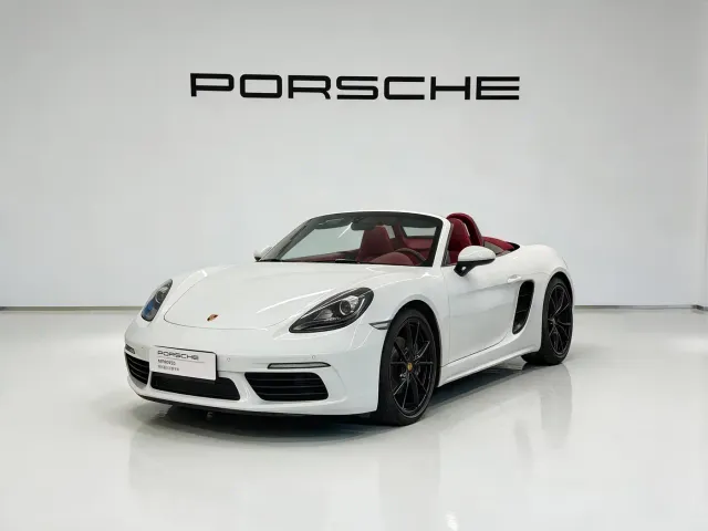 Фотография автомобиля — Porsche 718