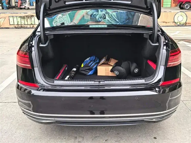Volkswagen Passat — Фото автомобиля 14