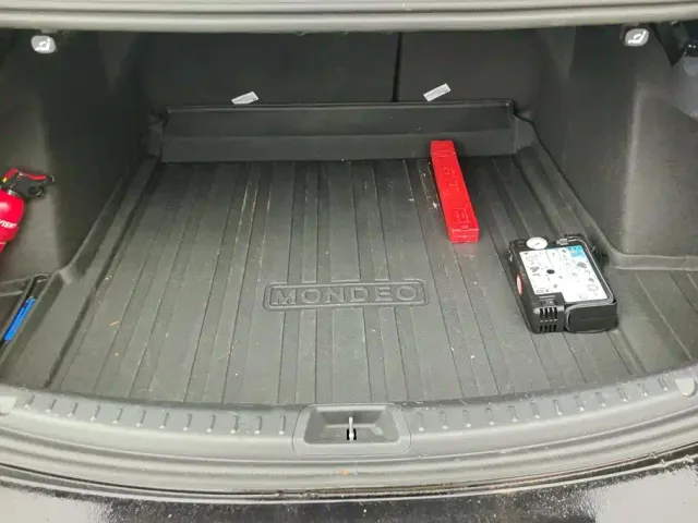 Ford Mondeo — Фото автомобиля 4