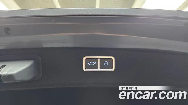 Genesis G80 Бензин 2.5 турбо AWD — Фото автомобиля 29