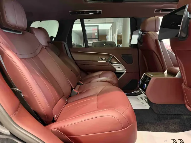 Land Rover Range Rover — Фото автомобиля 19