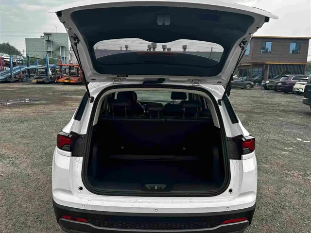 Changan CS35 Plus — Фото автомобиля 10
